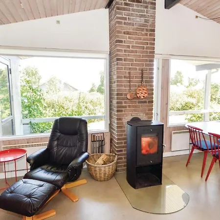 Brombaervaenget Xii *